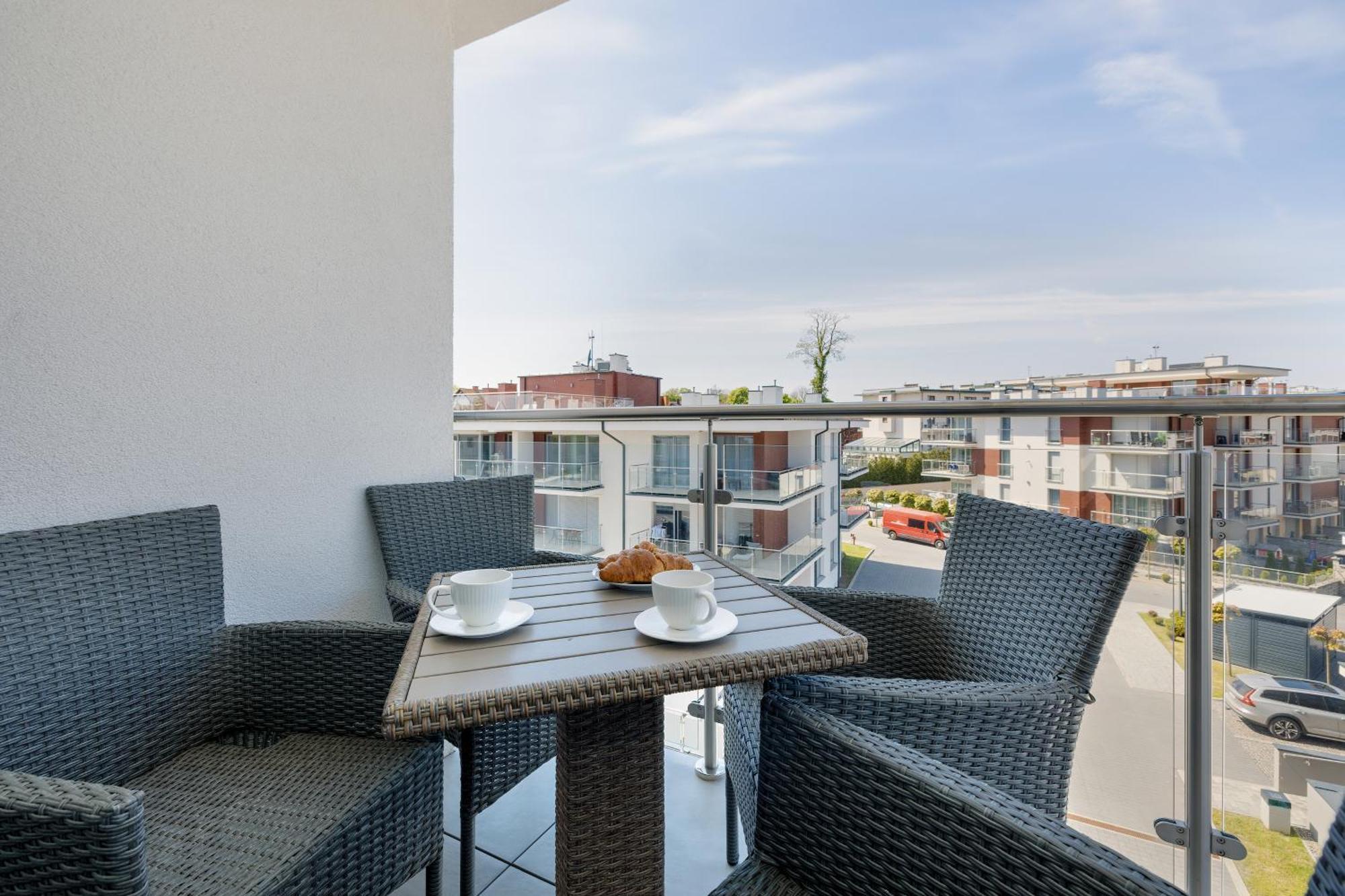 Klifowa Resort With Spa, Fitness & Kids Club By Noclegi Renters Rewal Esterno foto