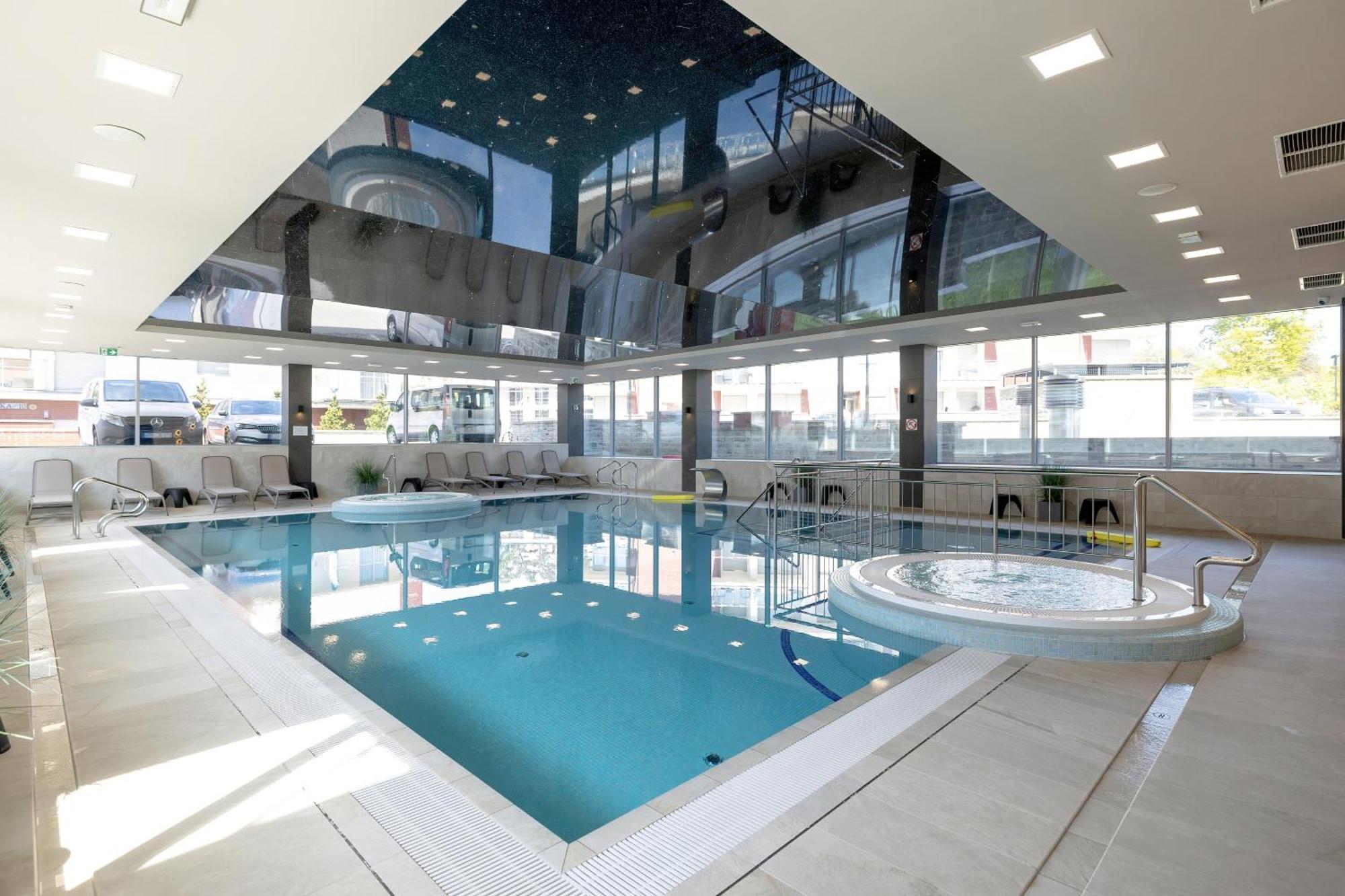 Klifowa Resort With Spa, Fitness & Kids Club By Noclegi Renters Rewal Esterno foto